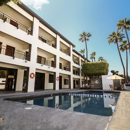 Baja Inn Hoteles Rio Тихуана Екстериор снимка