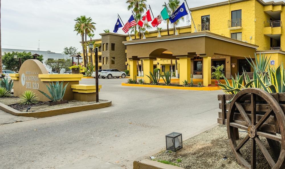 Baja Inn Hoteles Rio Тихуана Екстериор снимка