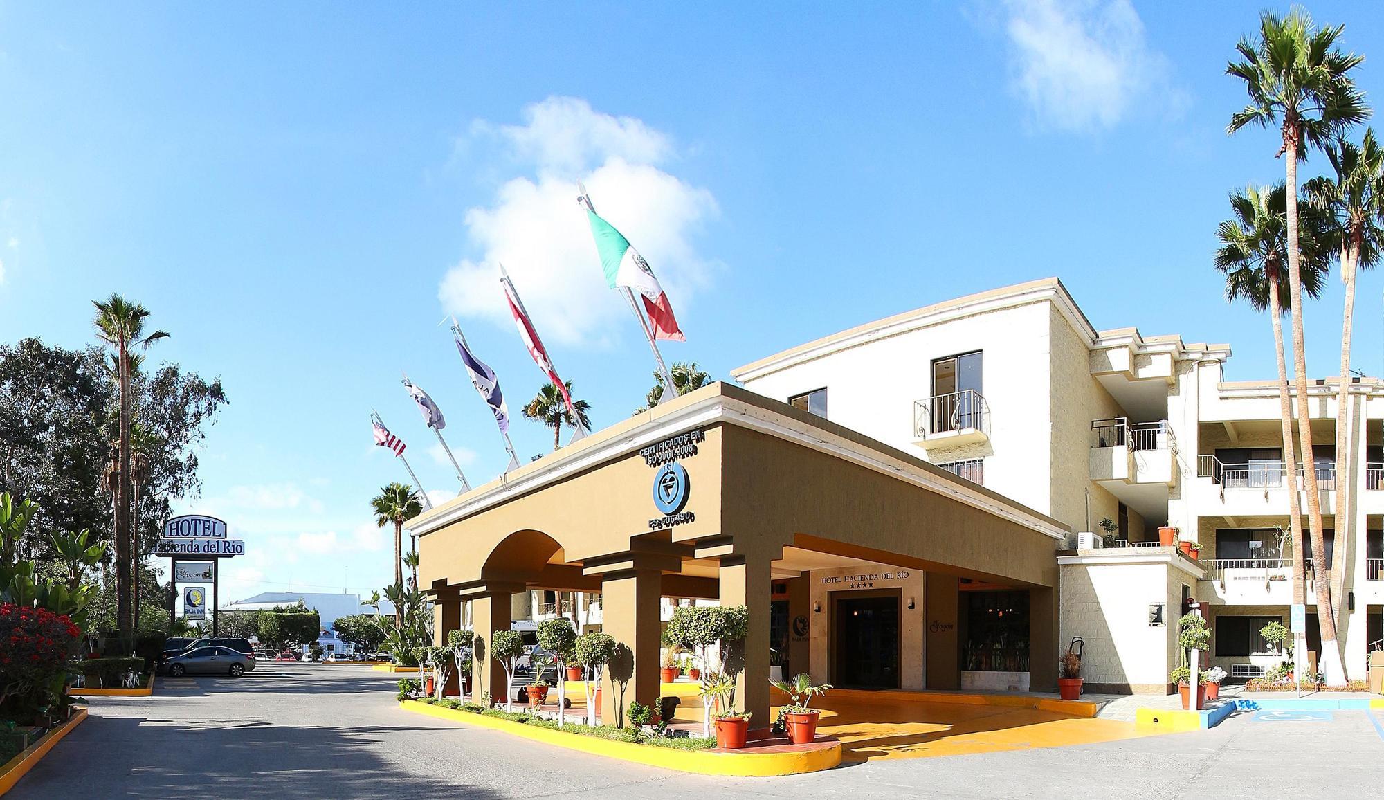 Baja Inn Hoteles Rio Тихуана Екстериор снимка