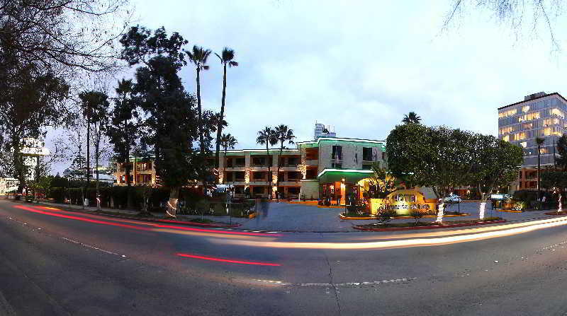 Baja Inn Hoteles Rio Тихуана Екстериор снимка